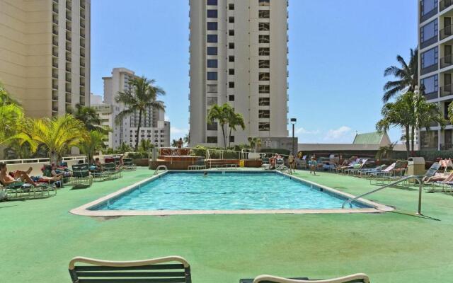 Waikiki Banyan #2609-T2