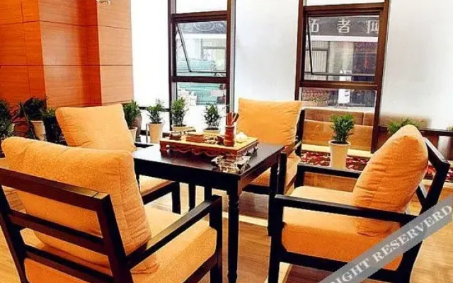 Landisi Hotel