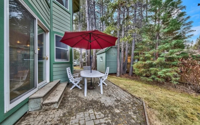 1624p The Player Cabin 3 Bedroom Home by Redawning