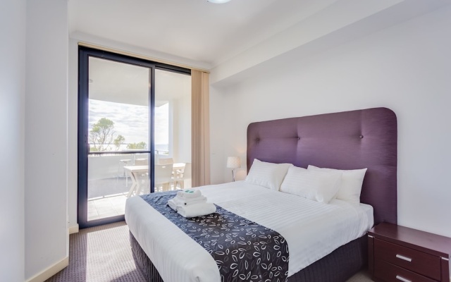Nautilus by Rockingham Apartments – Guest Rooms – Rockingham