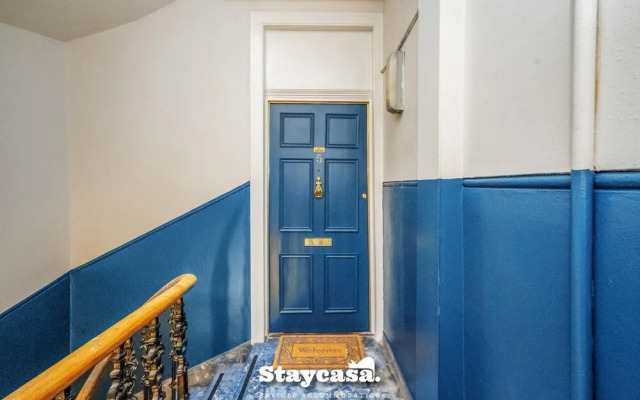 Stunning Artistic Hideout Perfect for Family