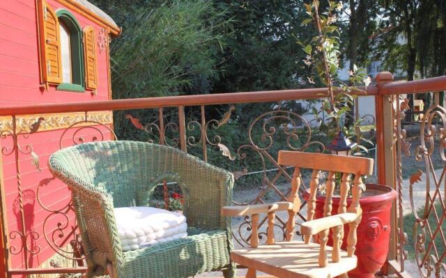 La roulotte "Les Saintes"