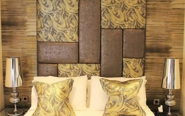 Boutique by Browns
