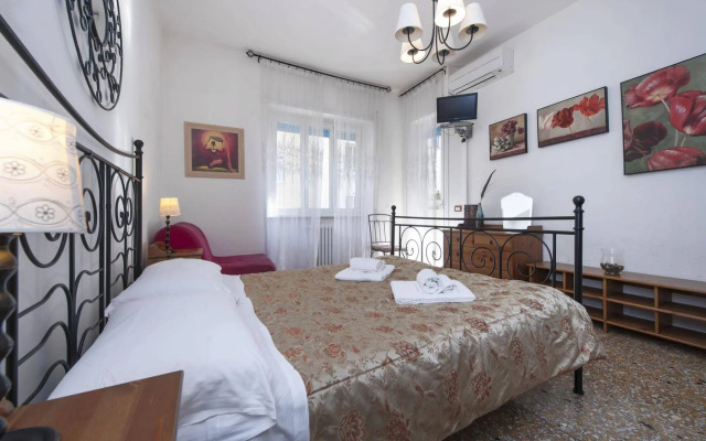 A Room For Holiday