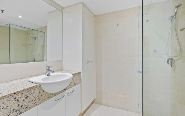 Tranquil 2 Bedroom on Burleigh Headland