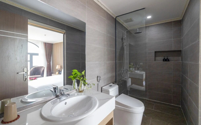 Pearl Beach Hotel Quy Nhon