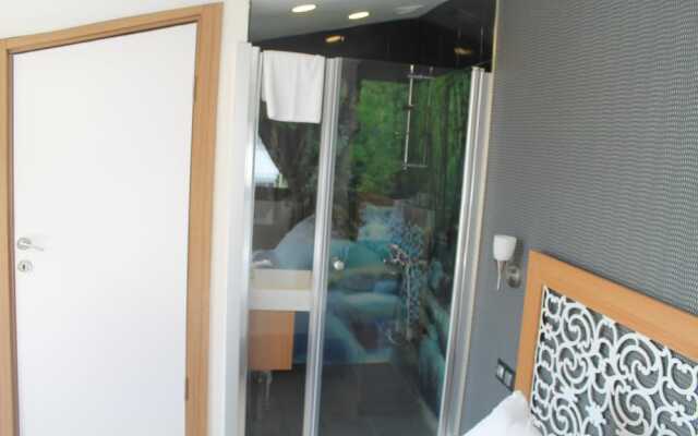 Lila Boutique Hotel
