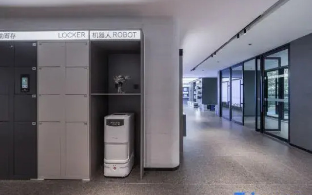 Tianjin Binhai  Third Avenue Atour Light Hotel