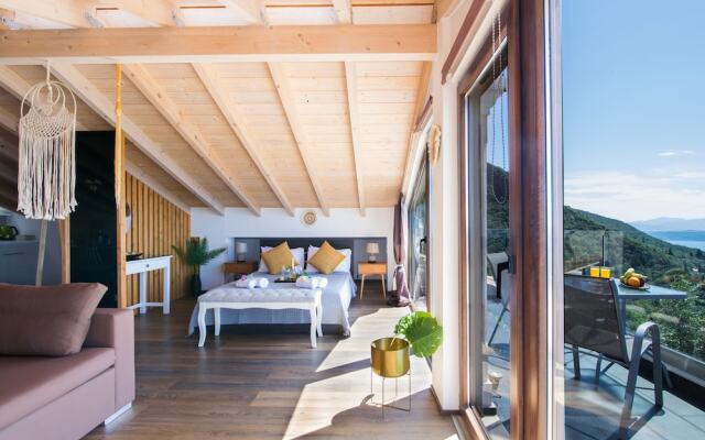 Blue sky loft by Corfuescapes
