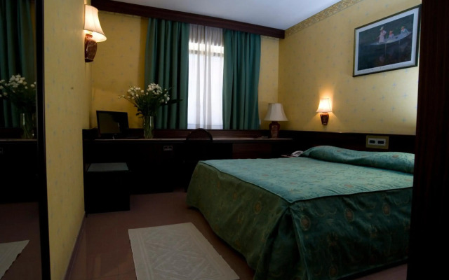 Hotel Leonardo Da Vinci