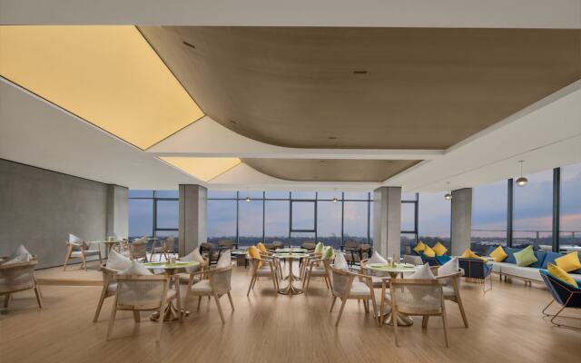 Holiday Inn Express Jiangmen Yinhu Bay by IHG