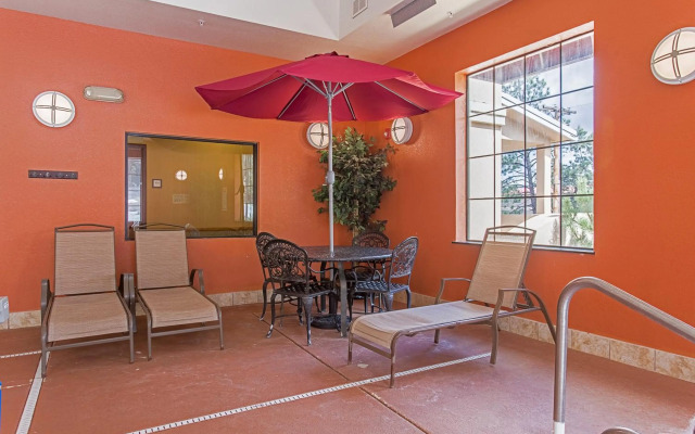Hotel Ruidoso - Midtown