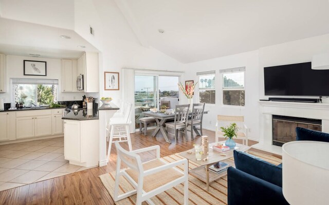 Sonrisa III by AvantStay | Pacific Beach Home - 10 mins from Belmont Park
