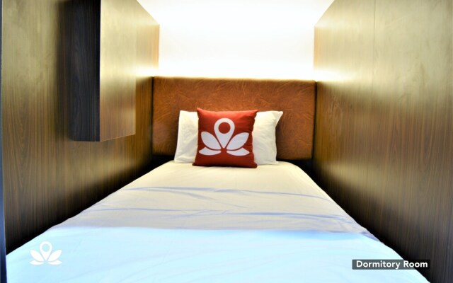 ZEN Rooms Duta Merlin