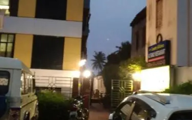 Neeladri Palace