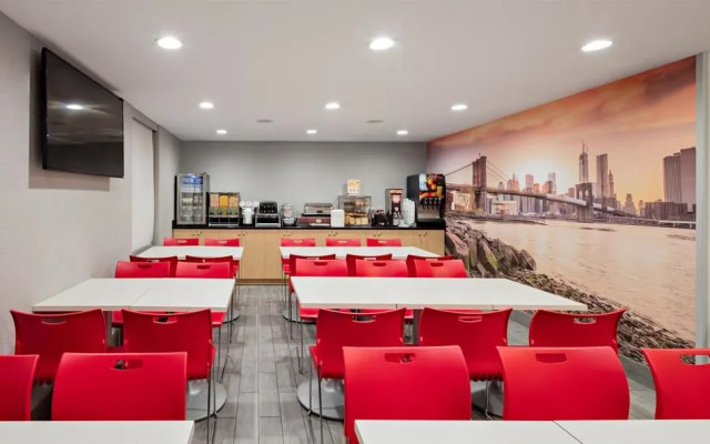 Comfort Inn Brooklyn