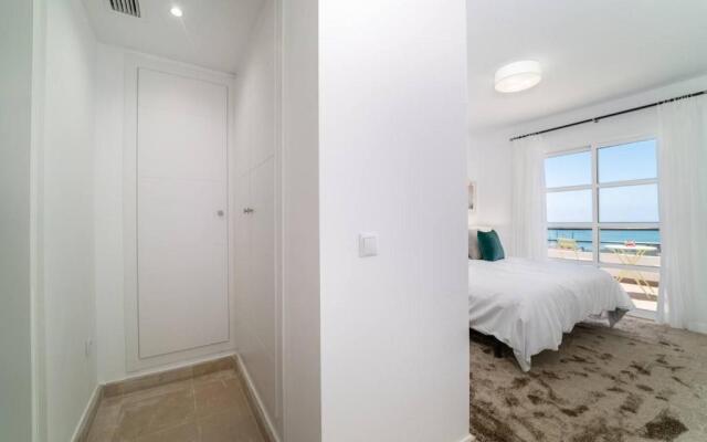 3 Bedroom Townhouse near Sotogrande port with spectacular views