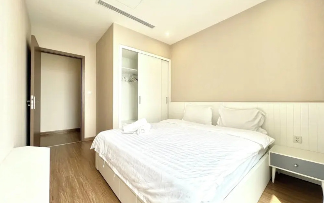 Luxhousing Vinhomes Skylake