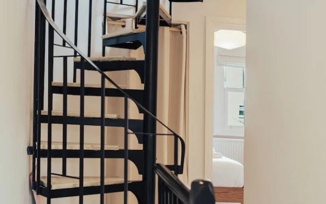 Stunning 3 Bedroom Oxford Retreat