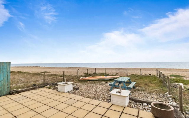 The Coastal Crab - Family-friendly Three-bed Beach House in Pevensey