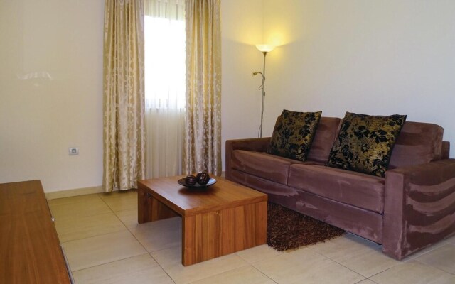 Beautiful Home in Lasko With Wifi and 1 Bedrooms