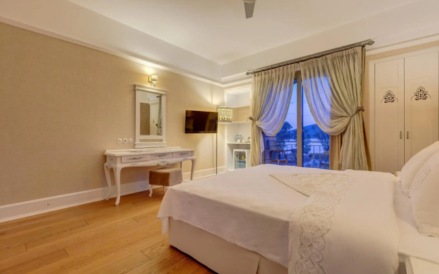 Antmare Hotel