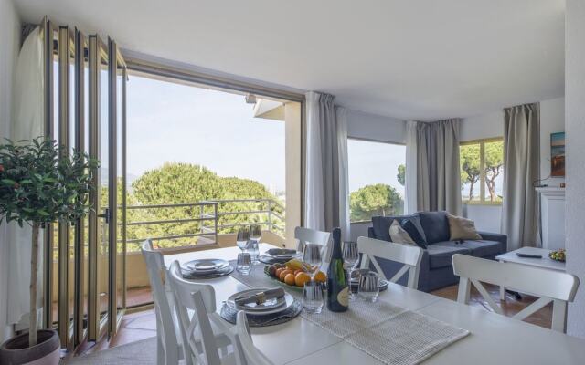 Agrupadas Las Brisas by SB