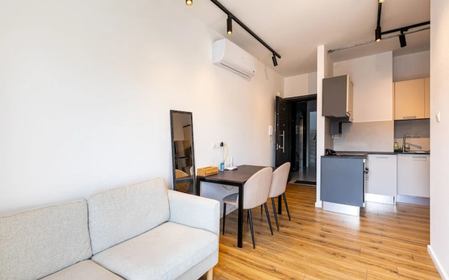 Yamas Urban Living Spiridonons