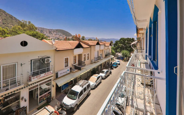 Yaz Apart Hotel