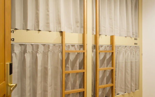 The Next Door - Hostel