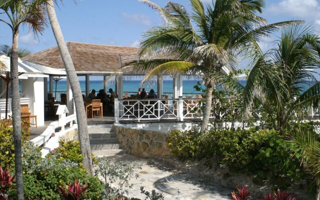 Coral Sands Inn & Cottages