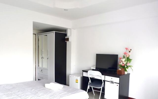 Papasstar Residence