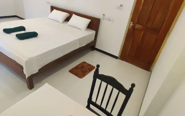 Randi Guest House