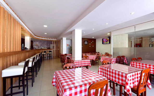Ribeiro Hotel