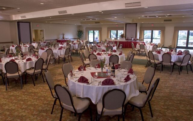 Monarch Hotel & Conference Center