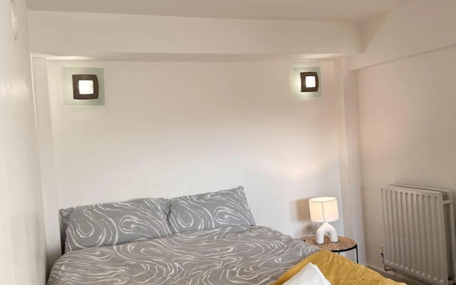 Beautiful 2-bed Apartment in London