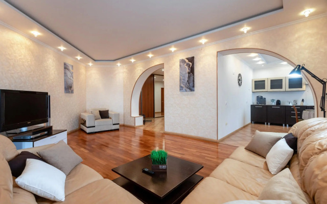 Five stars on Molokova Street 1k3