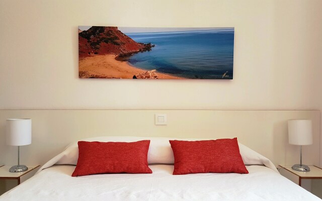 Apartamentos California I y II