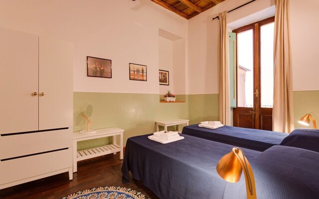 Rome Accommodation - Baullari III