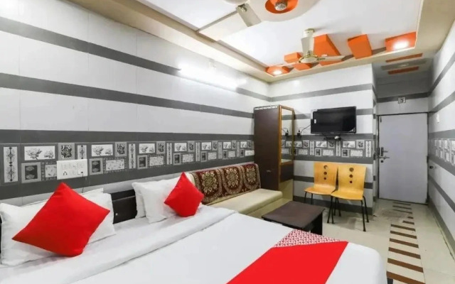 Kabir Residency by OYO Rooms