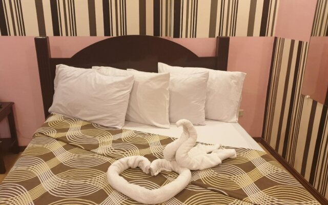Walk About Hotel