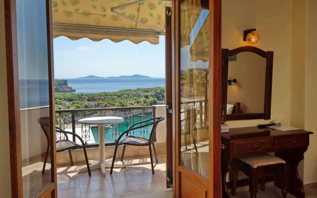 Gorgona Hotel