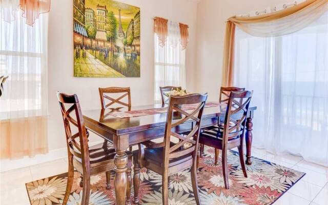 Waters Edge - Four Bedroom Home