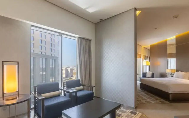 Elegant 1BR Near Wafi Mall Central Dubai Stay