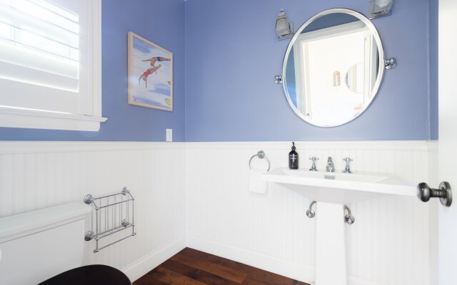 Romero by Avantstay Stunning Villa Close to Beach w/ Pool & Spa