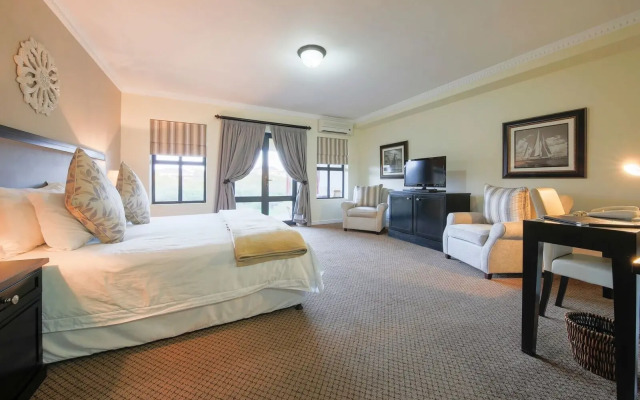 Lodge At Atlantic Beach