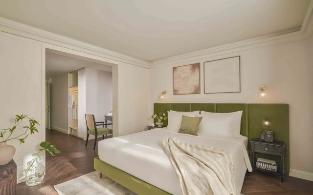 President Maison Signature by M Village