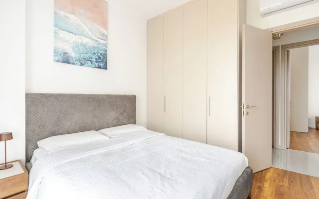YAMAS Urban Living Platinum 77 Penthouses