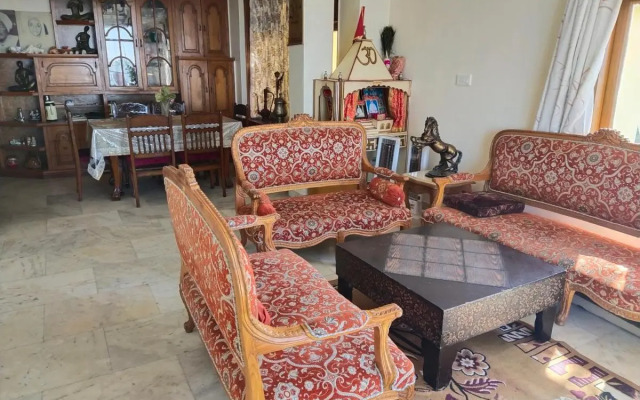 Dhanlaxmi Apartments