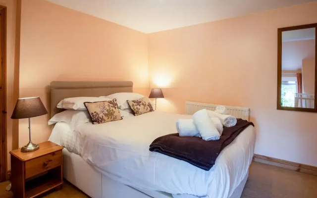 Bullcroft - 6 Bedroom House - Oxwich